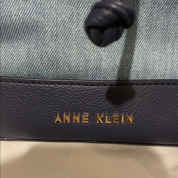Anne Klein Black and Teal Shoulder Bucket Bag - Picture 2 of 6